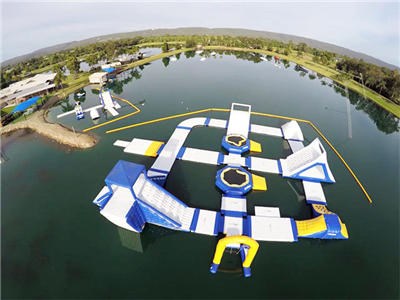 Blue Obstacle Course Water Games , Inflatable Water Park Aqua Park For Luxury Resort Custom Made Forest Aqua Park BY-IWP-014 